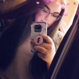 Meet your Posher, Kara